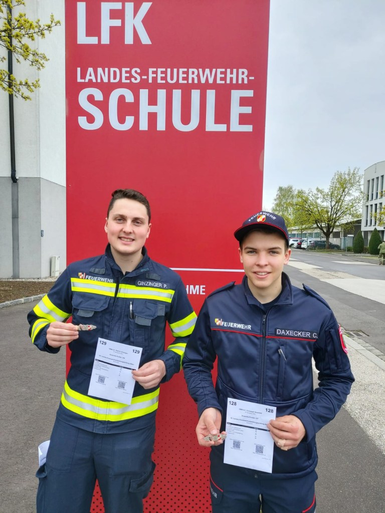 08.04.2022 – 2-mal Funk Leistungsabzeichen der Stufe Silber für die FF – Moosbach